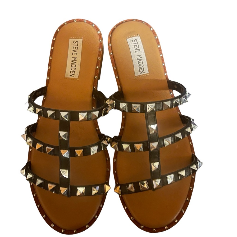 Steve Madden Averill Studded Sandals